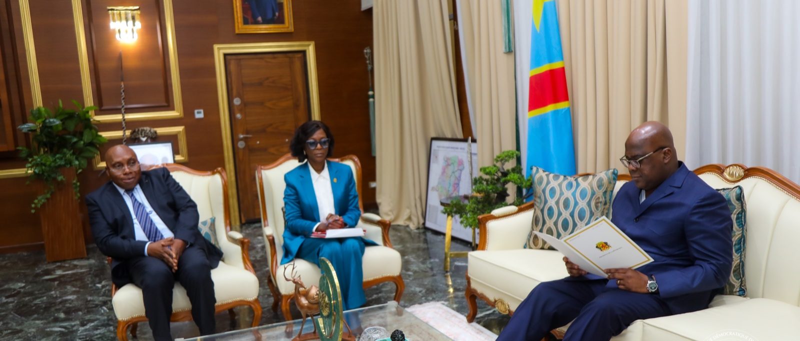 RDC : Le Président Félix Tshisekedi invité par le Président Sassou Nguesso pour une coopération renforcée du Bassin du Congo