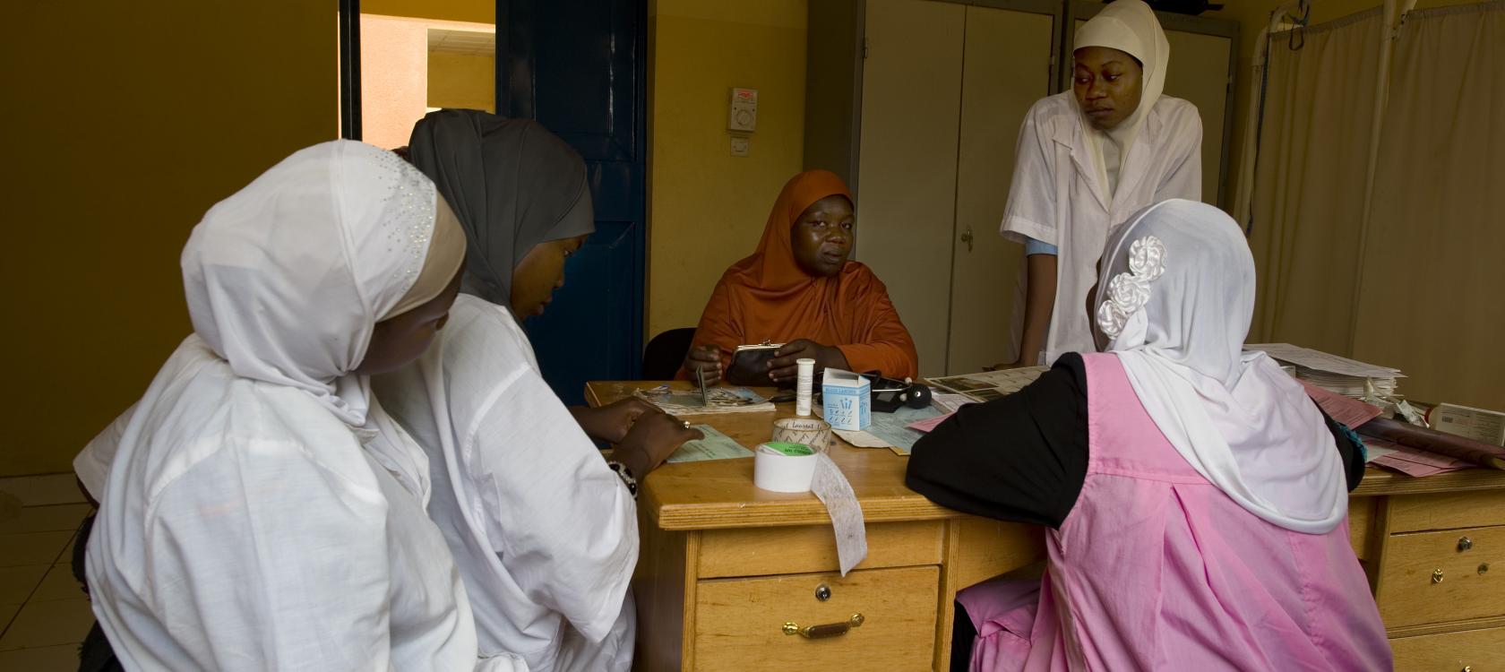 Niger : Les autorités décident de réduire de 50% les coûts des soins de santé dans les centres publics