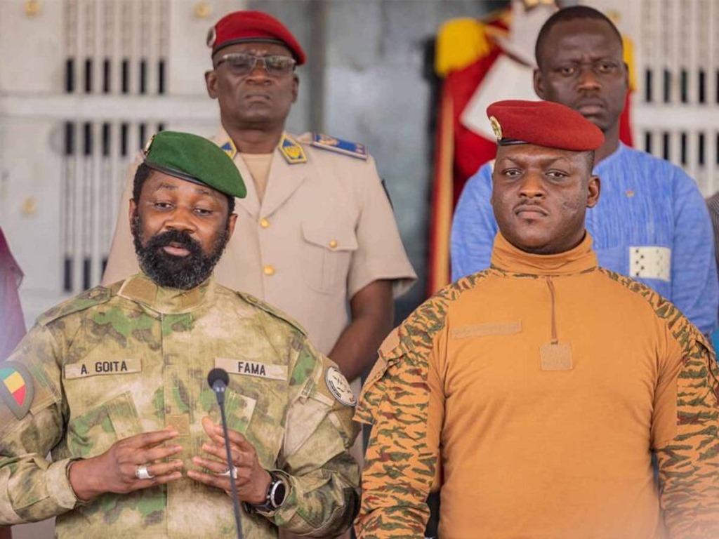 Burkina Faso / Mali : Soutien du peuple burkinabè au Président Assimi Goïta et à la souveraineté de l&rsquo;AES