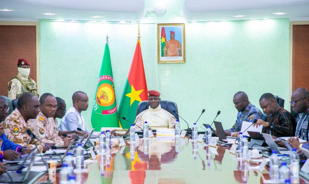 Burkina Faso : Par un arrêté, le gouvernement suspend 359 associations pour manquements aux obligations administratives